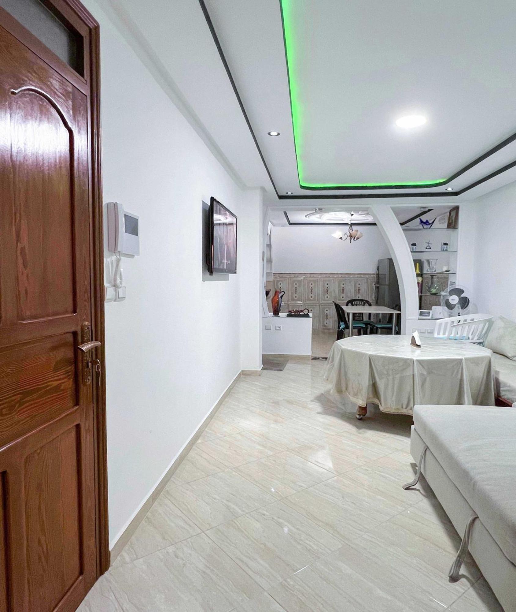 Mira Appartement -Lovely, Tidy & Close To Beaches And City Center Al Hoceïma Exterior foto